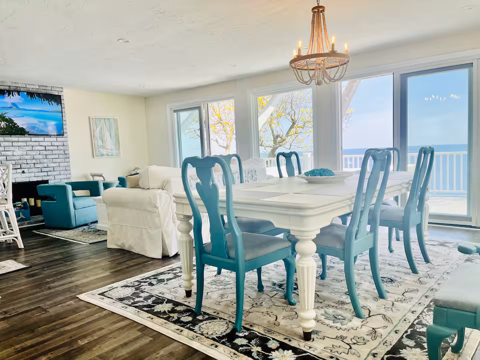 Bay House — photo 6