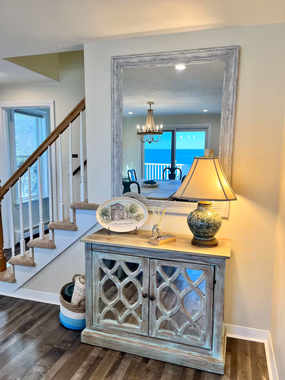 Bay House — photo 8