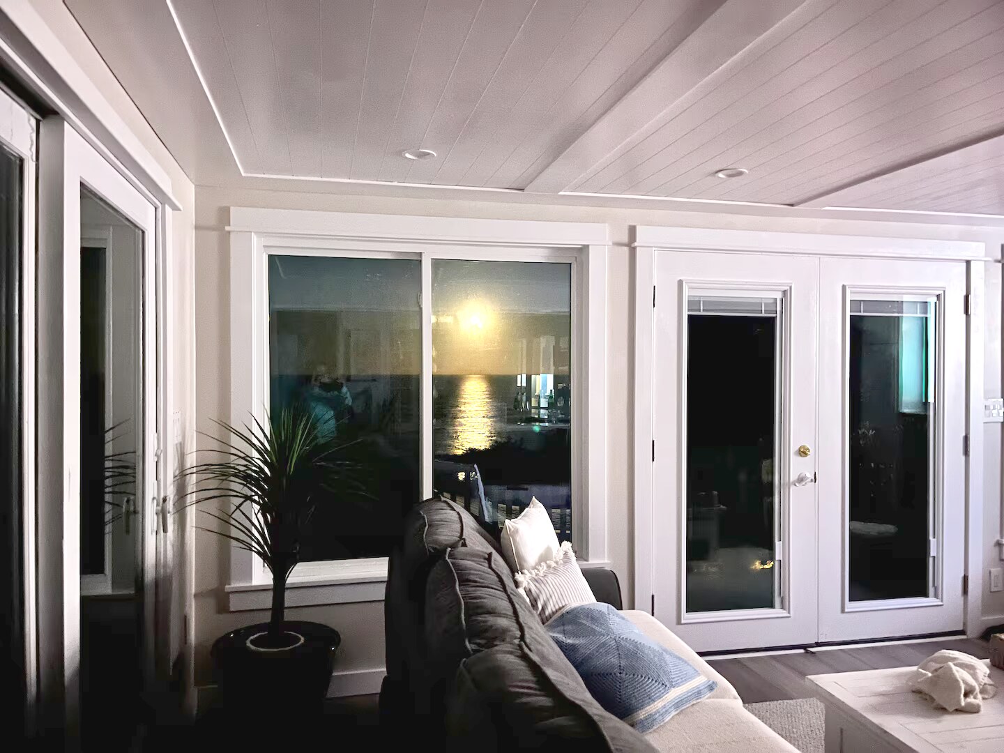 Sandy Beach House — photo 13