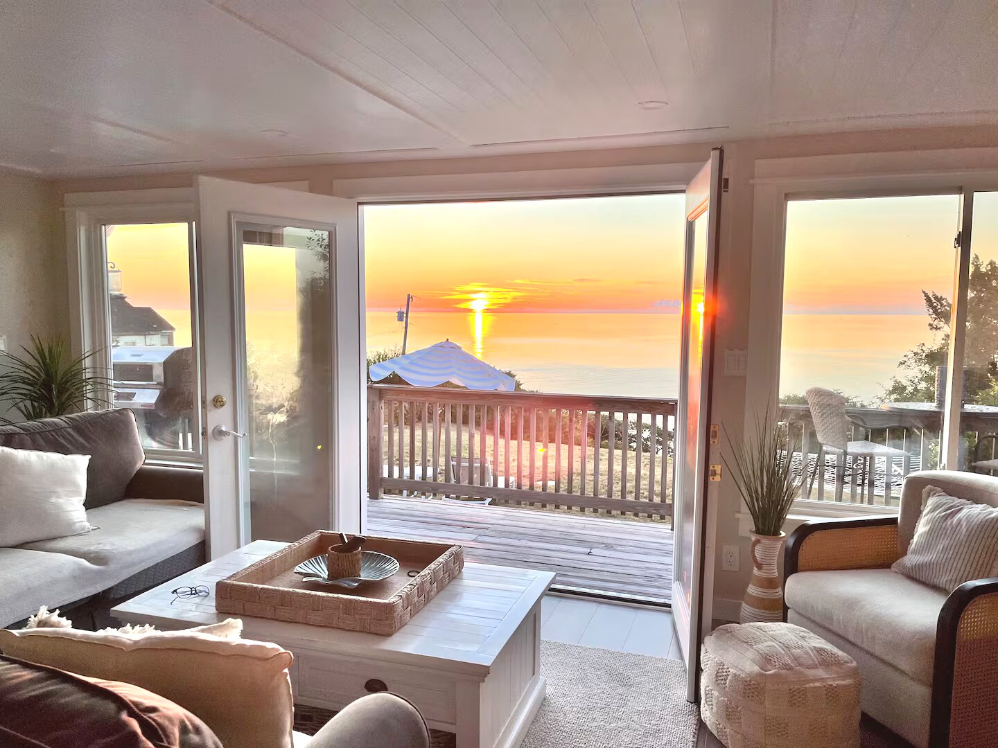 Sandy Beach House — photo 14